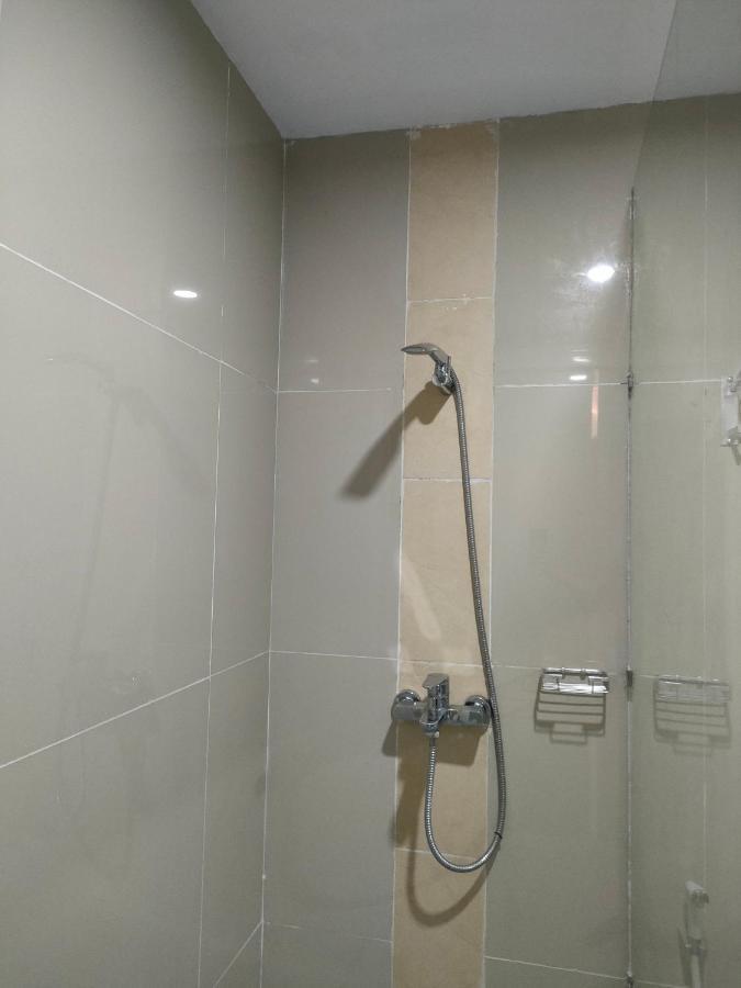 Golden Ganesha Hotel Yogyakarta By Ecommerceloka Gondowulung エクステリア 写真