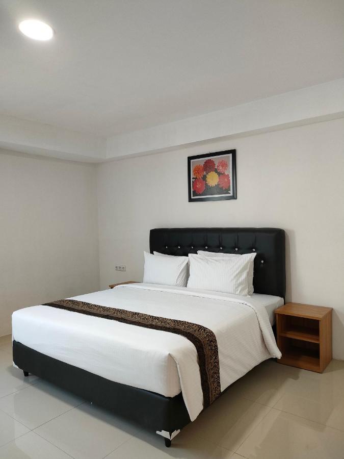 Golden Ganesha Hotel Yogyakarta By Ecommerceloka Gondowulung エクステリア 写真